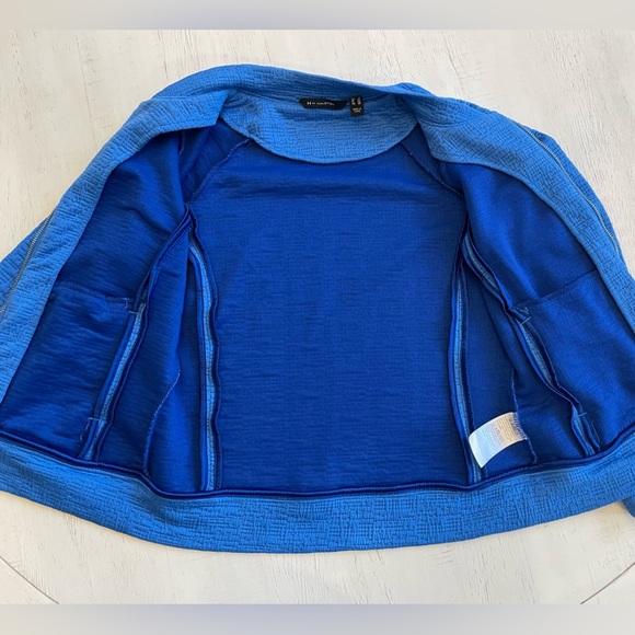 H by Halston Women’s Blue Zip Up Top Size 4 - Picture 3 of 10